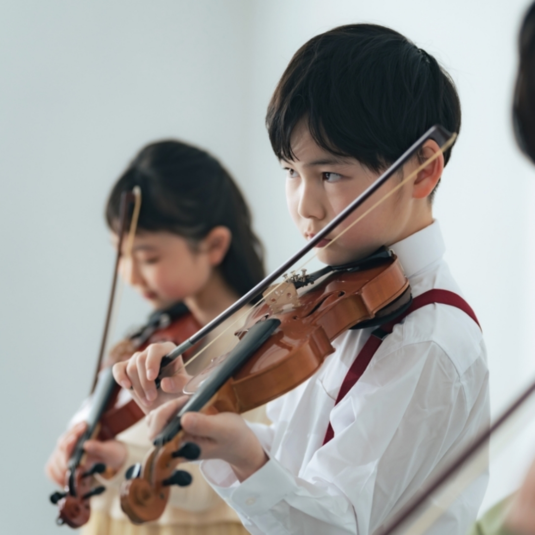 面對資訊密度倍增的世界，你更應該讓孩子學音樂！麻省理工研究：學音樂提升專注力