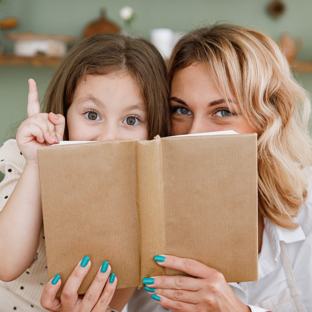 【魚丸醫師的媽媽經】親子共讀、共玩與共學，真的是絕對不虧本的投資！