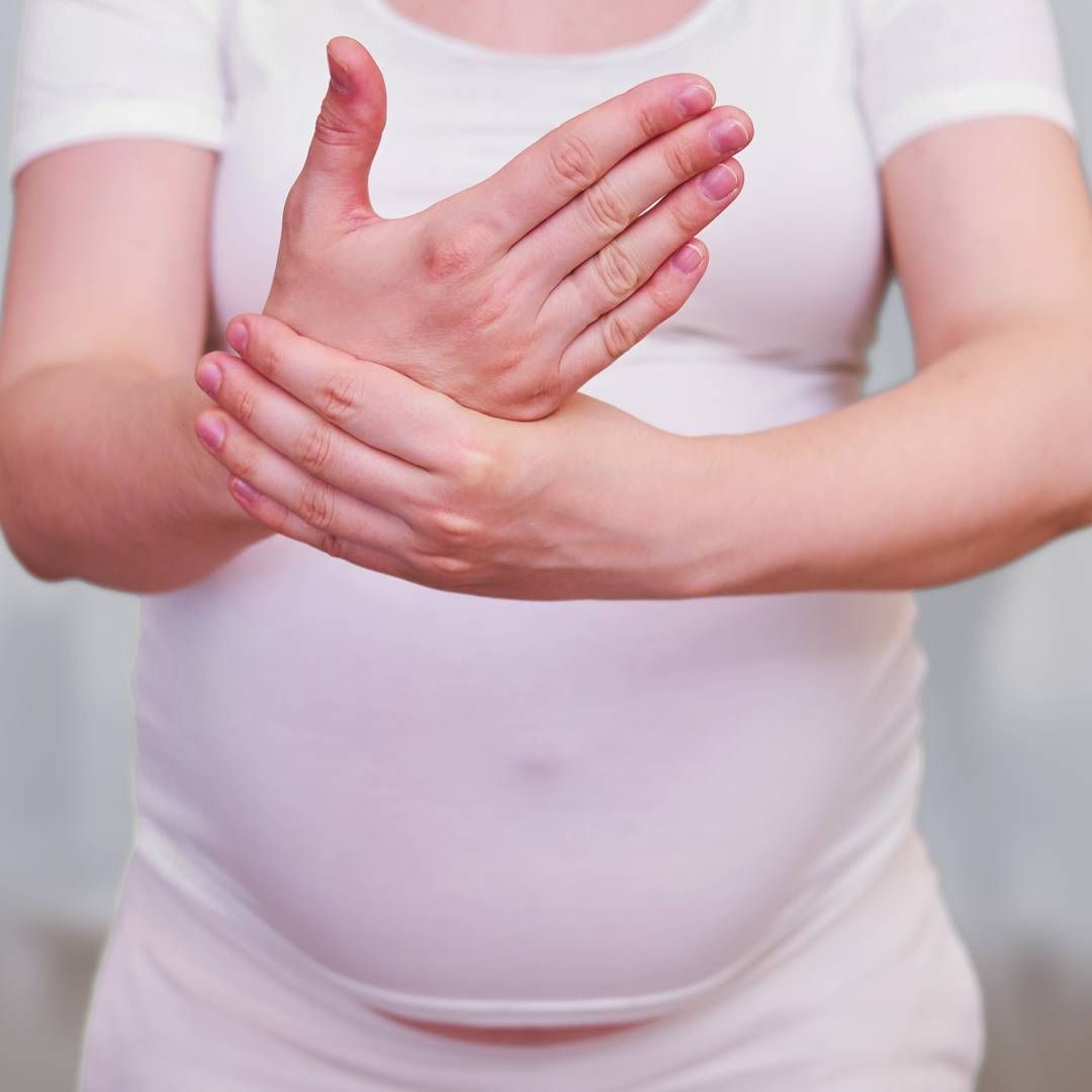 孕婦手麻不是缺鈣，解析孕期腕隧道症候群