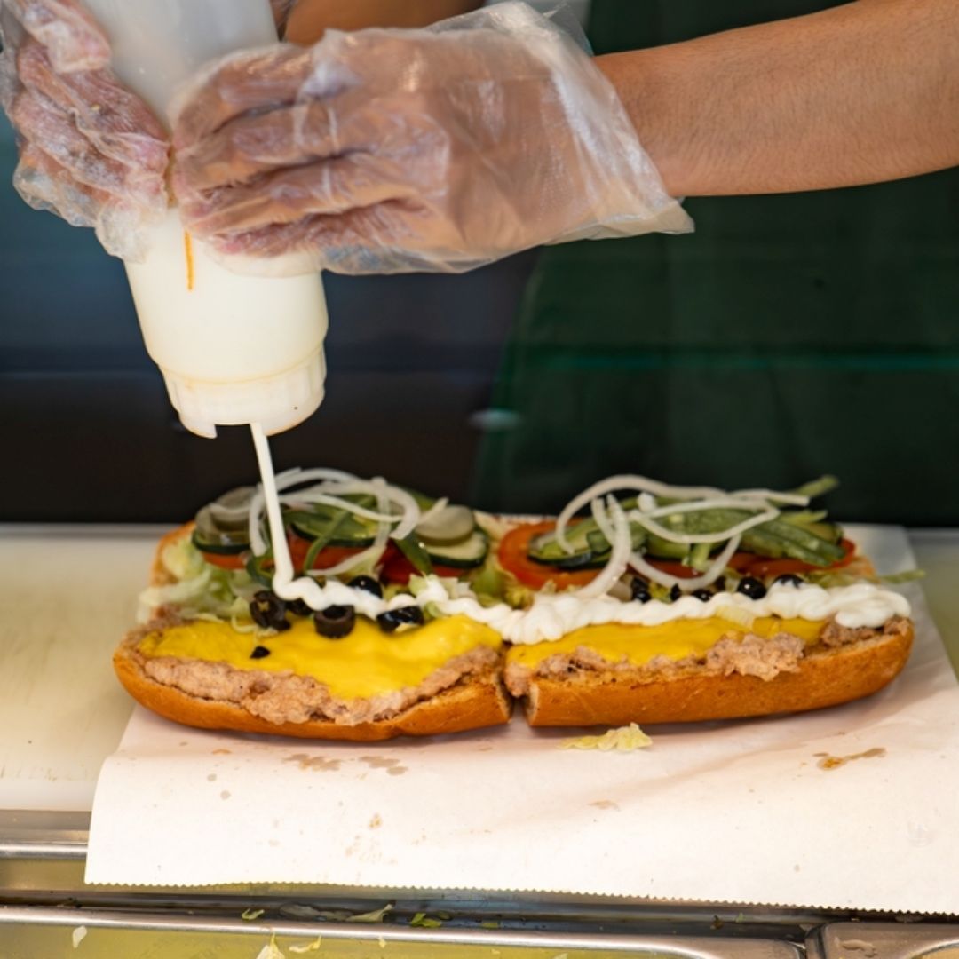 SUBWAY麵包有違禁食材下架，卻只說海運耽誤，回應會檢討
