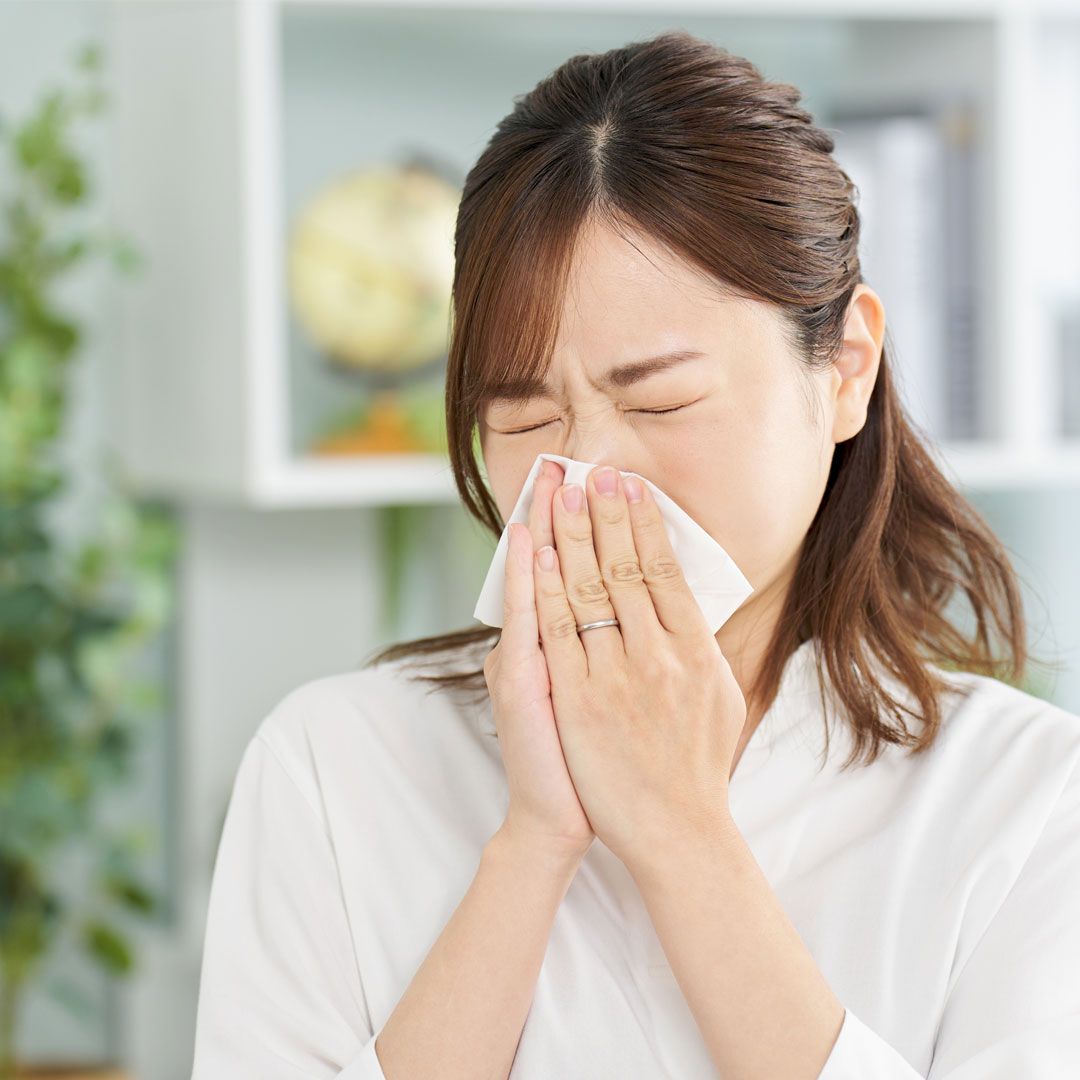 一到換季就狂打噴嚏？醫揭「4食物」別再吃 真的會害過敏加重