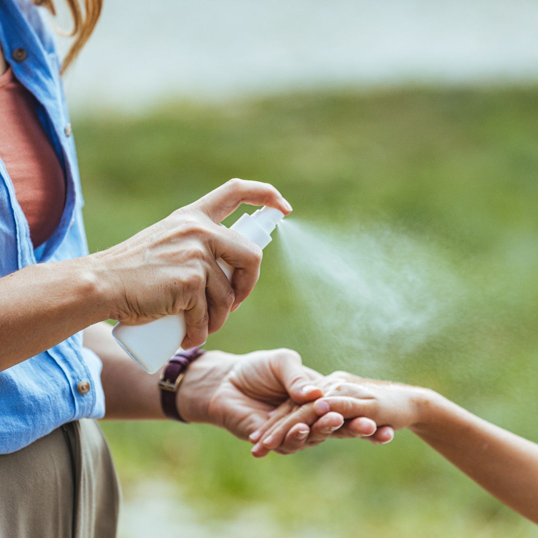 防蚊液噴了還是被叮？專家揪「4大地雷用法」 第1點超多人漏掉