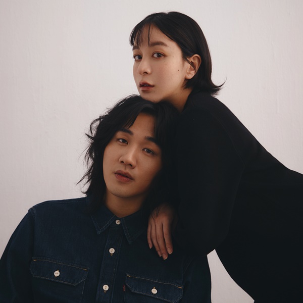 李權哲&梁凱莉寶寶誕生了！李權哲親手剪臍帶：「感覺像剪脆管」凱莉後悔來不及挑一首歌當生產背景音樂