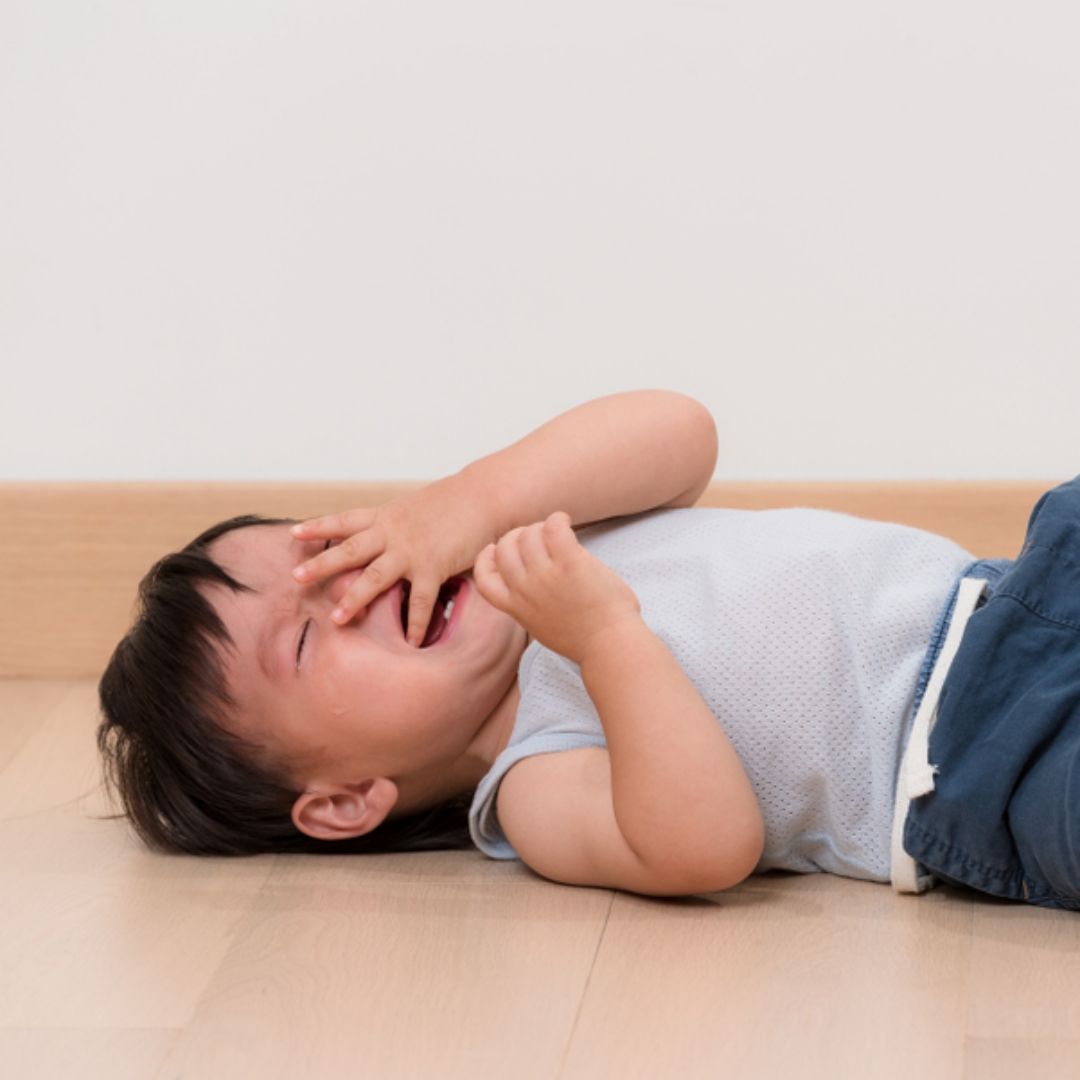 新北土城驚傳虐童案，2歲男童昏迷，全身多處傷痕，一整天僅靠1瓶牛奶維持。據傳媽媽是國小代課老師