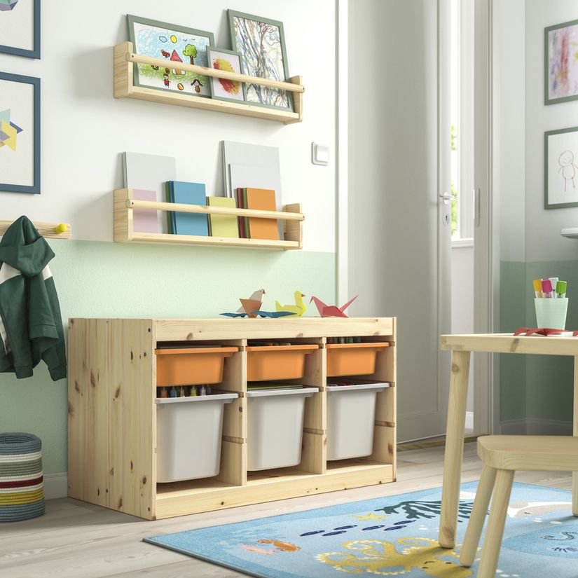從孩子玩具到遙控器、靠枕都歸位！IKEA 5 款實用收納推薦，打造放鬆不凌亂的客廳