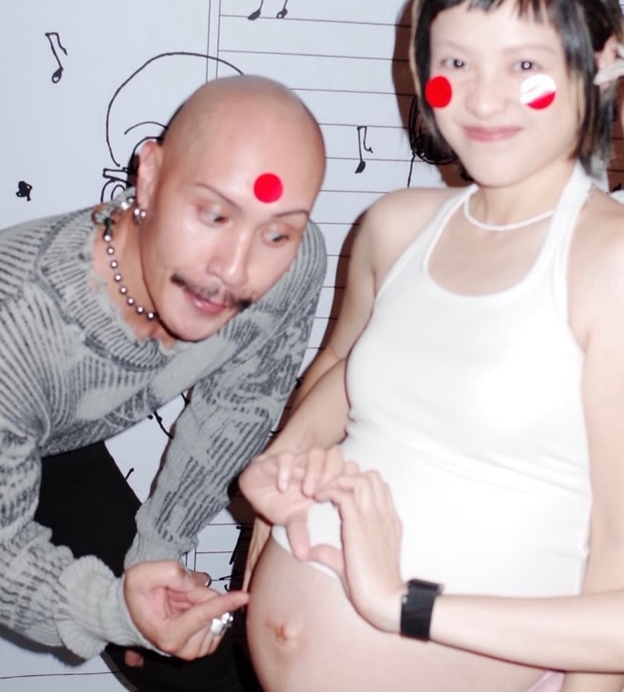 黃宣無預警喊「出人命了」！與經紀人Elsie愛情長跑多年後迎來第一胎，即將升格當新手爸爸