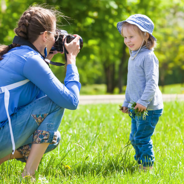 【蘇文清專欄】孩子成長過程中的「第一次」，家長須善用相機，記錄孩子的模樣