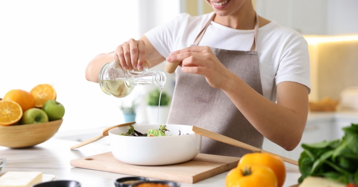 覺得憂鬱嗎？不妨試試自己做料理，感受當下力量，打造自己的解憂廚房