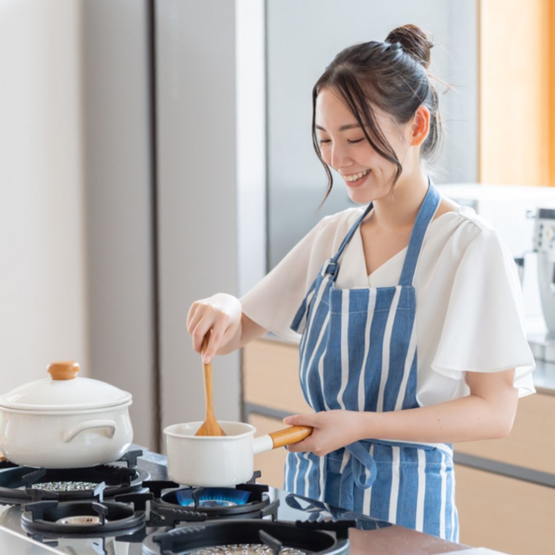 覺得憂鬱嗎？不妨試試自己做料理，感受當下力量，打造自己的解憂廚房