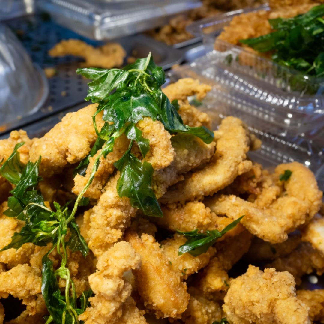 鹹酥雞、炒飯引發的慢性發炎危機，要6年才能代謝！醫師提醒：與這種油有關