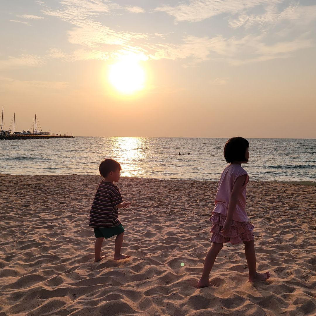 【全職爸爸育兒誌】養小孩有什麼好處？不時提供笑到美丁美當的樂趣，以及強迫讓身心有目標的健康