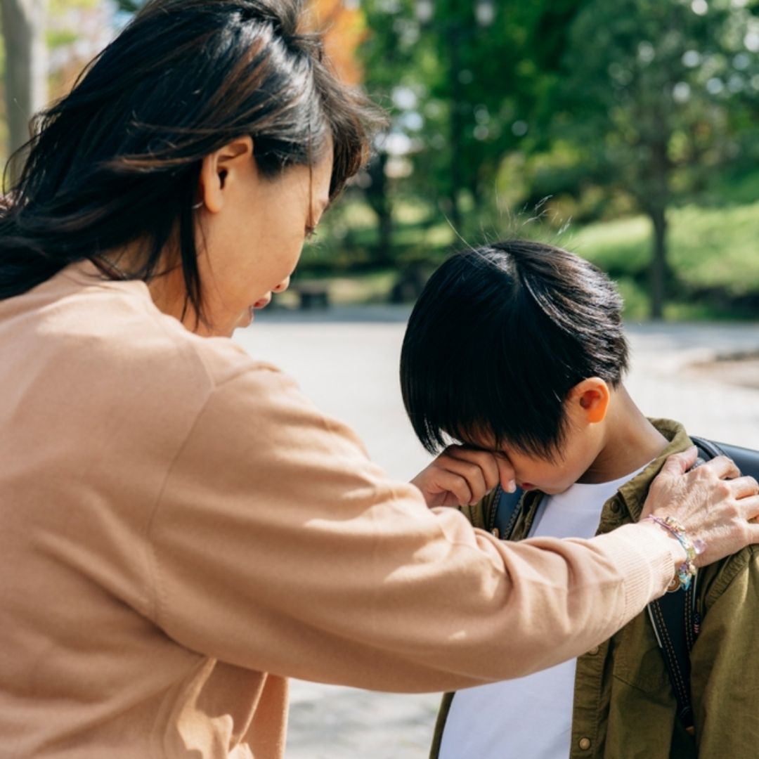孩子被不公平對待怎麼辦？先判斷孩子面對的是「不公平」，還是「正在受到傷害」？處理方式完全不同
