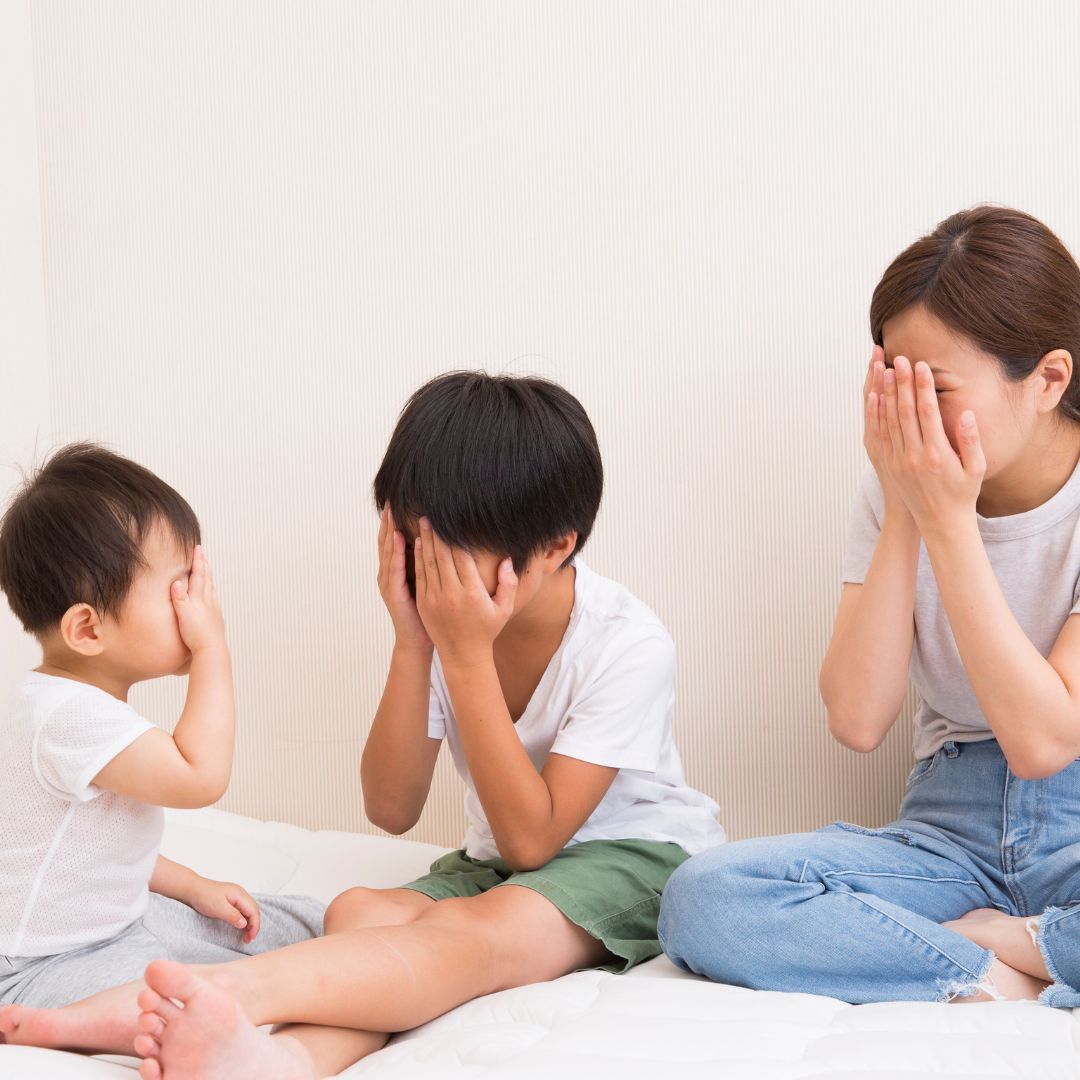 家長不給買玩具，孩子就大哭大鬧？父母必學「3方法」拒絕情緒勒索