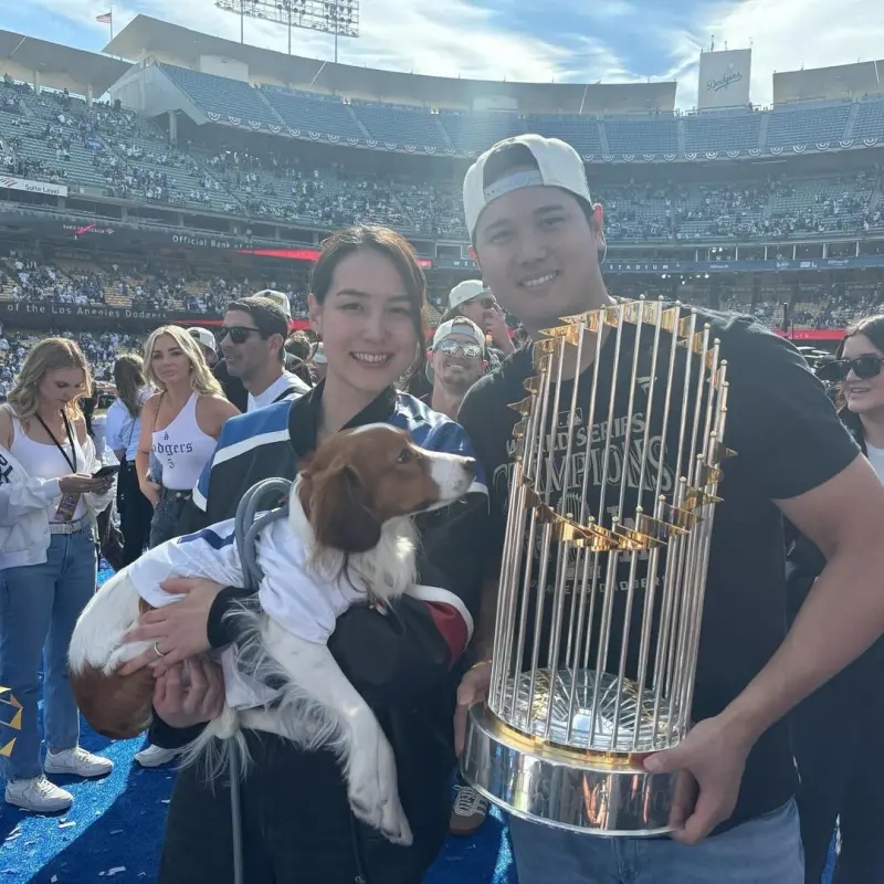 大谷翔平女兒出生！IG秀出可愛小腳，感謝真美子：「感謝我親愛的妻子，謝謝她為我們生下健康又美麗的女兒。」