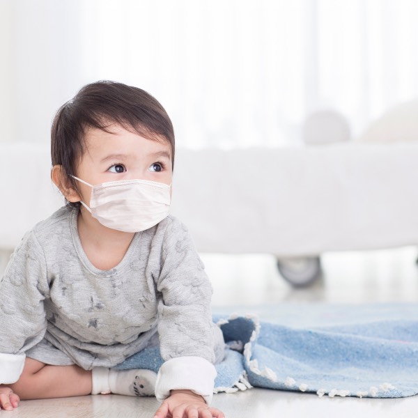 【育禾健康事】防疫負債．4歲以下幼童首當其衝，小心可能同時感染新冠流感