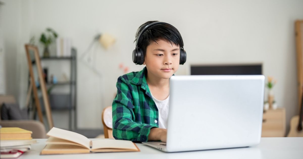 如何教養資優兒童？別只盯著高分。資優孩子更需要「適度挑戰、允許犯錯」