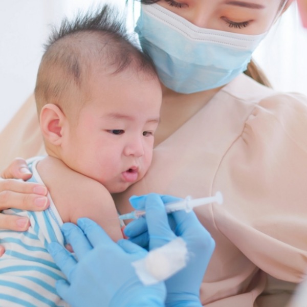 本週是「世界免疫週」！呼籲家長按時帶家中小孩前往接種兒童常規疫苗，共有9種19劑次