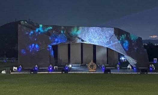 免費入館錯過就要再等一年！朱銘美術館夏夜開館，親子一起賞藝術、看煙火、逛市集！