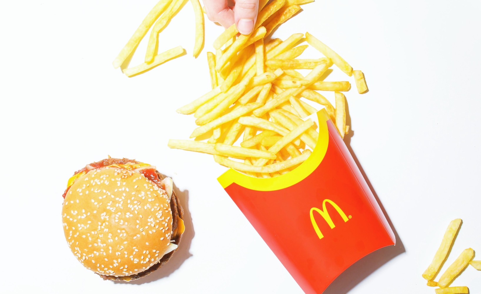 全球首見，肥胖兒童數量超越體重過輕者！專家呼籲：減少加工食品，對兒童健康的傷害