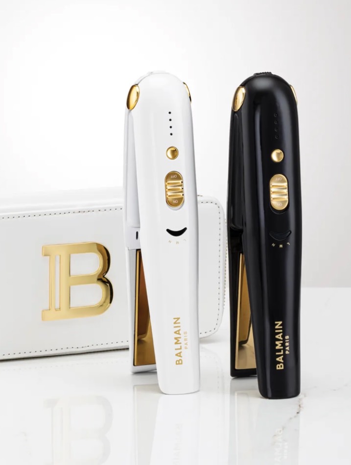 最時髦的造型法寶就是它！Balmain隨身造型夾只有台灣有，出國旅遊有了它頭髮隨時都有型