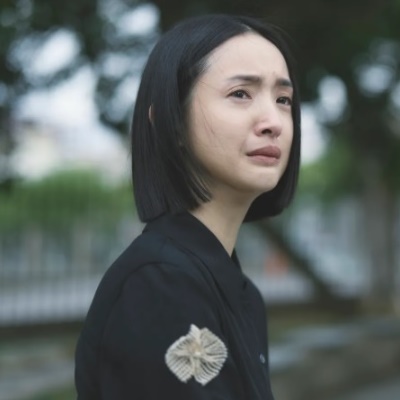 《不夠善良的我們》簡慶芬被「乖」綁架了嗎？！乖乖女症候群，如何擺脫作繭自縛的命運