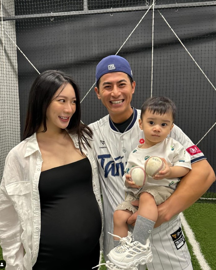 陳傑憲憶求婚超緊張，綺綺要他：嘴不要抖！愛他的務實也接受他的不浪漫，婚後儀式感自己來