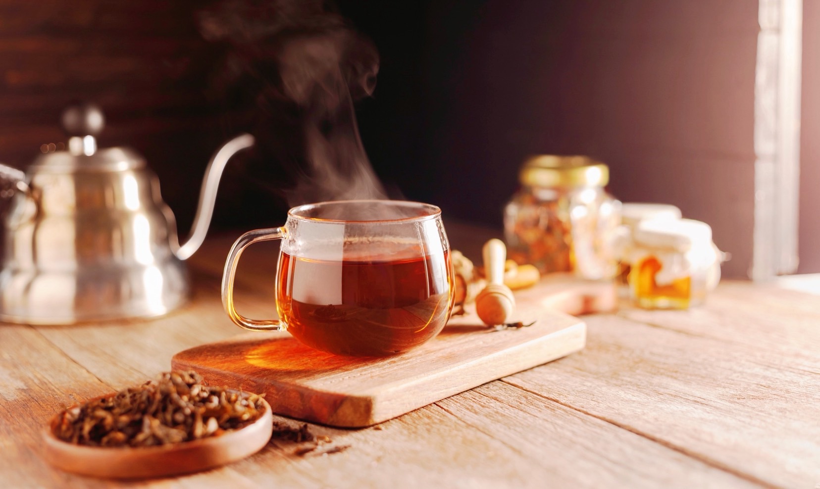 備孕卡關別慌！中醫體質調理神助攻，3大茶飲+針灸，讓子宮變「溫床」順順懷上