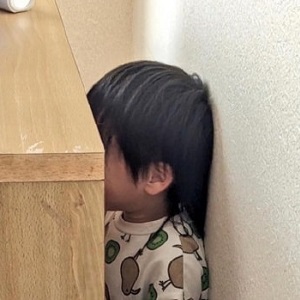 過年眾孫回歸吵翻天阿嬤有妙招，網笑：果然老經驗！