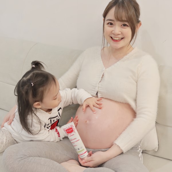 懷孕三階段，養膚請這樣做！讓慕之恬廊「慕之孕系列」1霜2油3撫紋來幫忙，準媽咪全身肌膚健康又漂亮