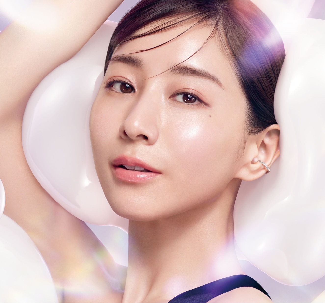 靠這3招不費力就能漂亮出門！美容油是晦暗氣色的美膚幸運星，「乳液面膜」讓肌膚又水又嫩 ，連明星都這麼做