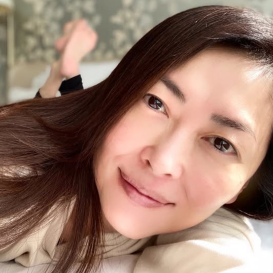 《情書》女星中山美穗猝逝，享年54歲！前一晚悲傷發文，大阪演唱會臨時取消，隨即傳出噩耗