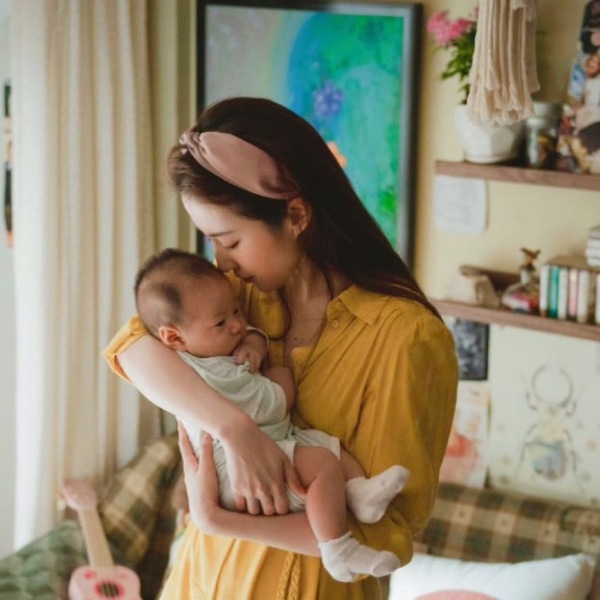 《玫瑰的故事》劉亦菲詮釋現代女性愛情觀與婚姻觀，選擇自己所愛，也初次當母親，堅持追求想要的幸福