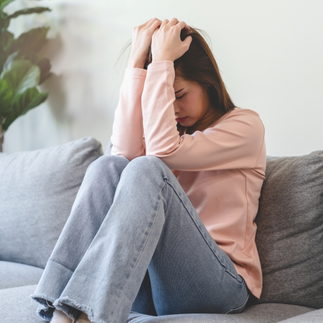 當外界一致認為你「幸福」，你是否還能相信自己的痛？當你想離婚，卻沒有人支持你