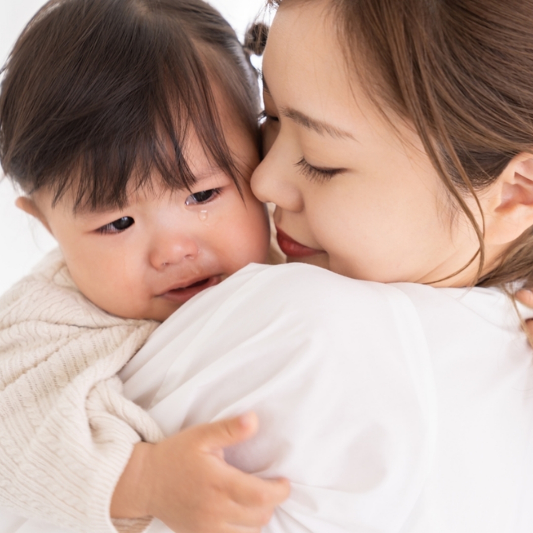 寶寶特別黏你？你也是抱著寶寶上廁所的無奈媽媽？帶你了解黏人的孩子