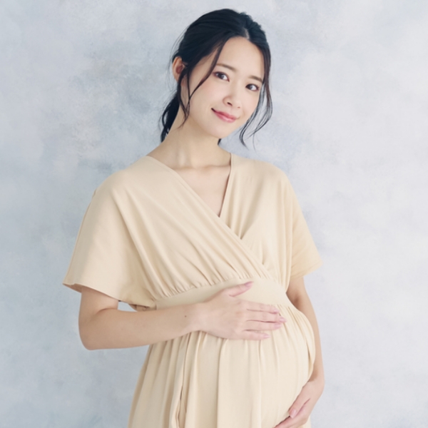 要拍「孕婦寫真」嗎？連國外超模也忍不住曬孕肚美照，一生難得機會，收藏孕媽咪的永恆時刻