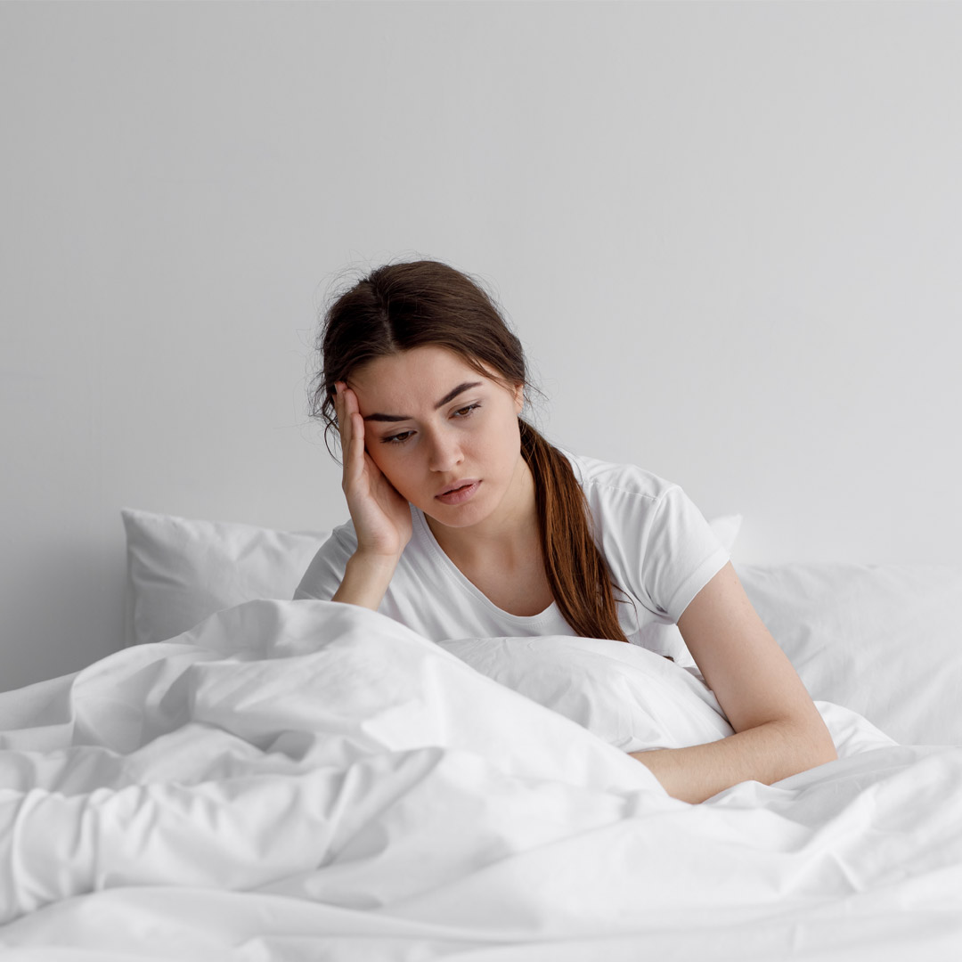 睡覺一直翻身正常嗎？醫曝真相 小心這1種情況恐有危險