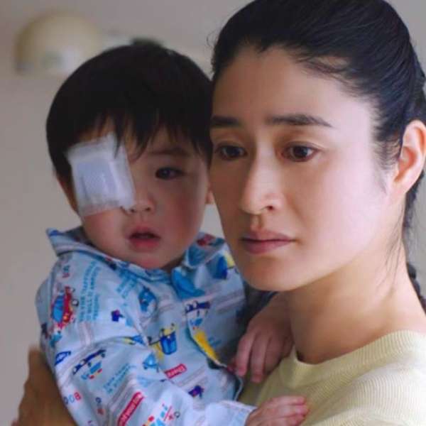 2023年5部母親節片單推薦！日本女星小雪《指尖上綻放的愛》面對身障的孩子仍展現堅強的愛