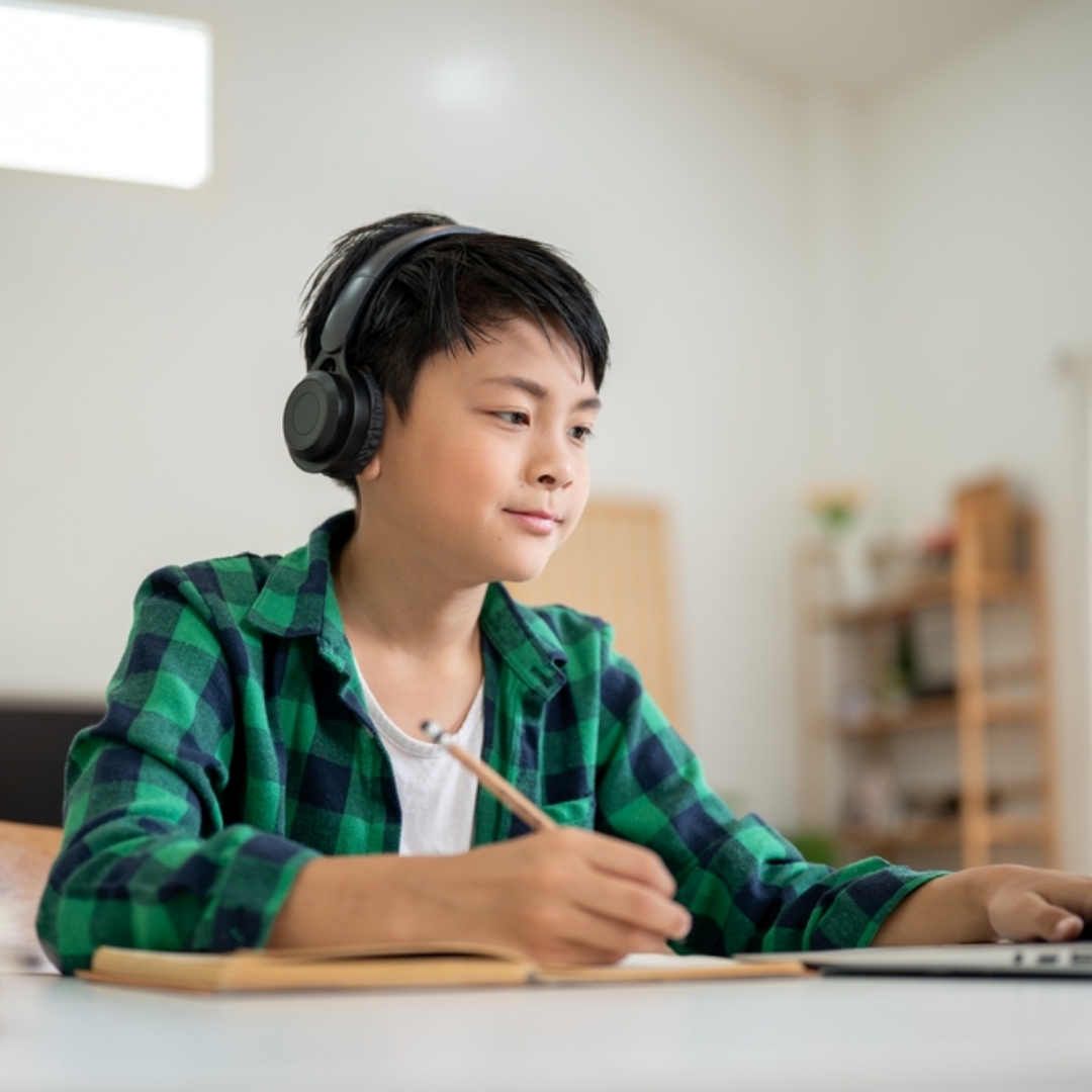 孩子是否參加了太多課外活動、補習？專家教你這樣判斷