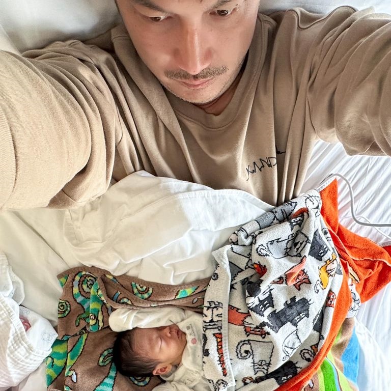 林柏昇KID分享實況，「母嬰同室」根本無法睡覺！明白原來老婆這麼辛苦，他也因此變得強大