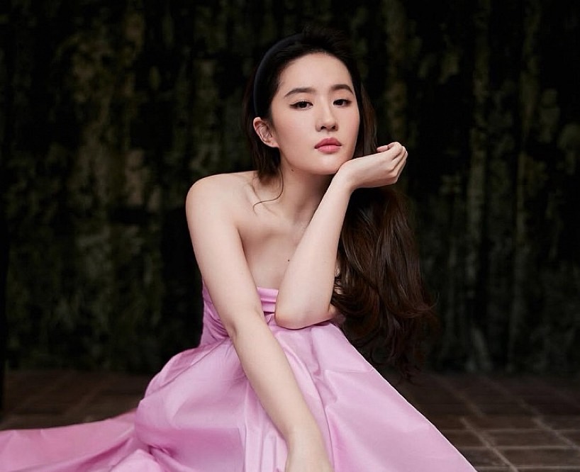 劉亦菲38歲凍齡瘦身攻略！跑步健身菜單、211餐盤養出蜜大腿與葫蘆腰