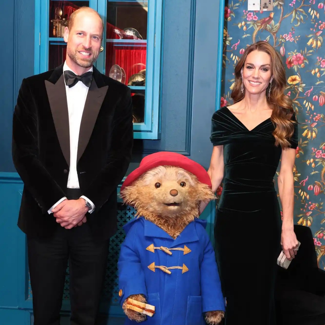 威廉與凱特會同框「柏靈頓熊」，小公主王子們無法同行表示「很難過」