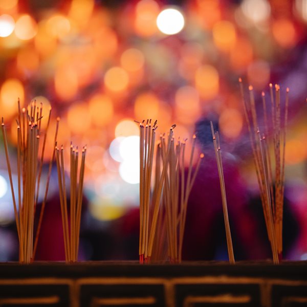 今天鬼門關！命理師警告10大禁忌！「正沖4生肖」晚上勿逗留在外，這三類人建議不要出門
