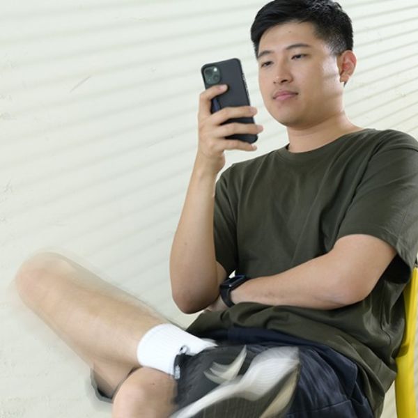 抖腳等同健走、還能瘦腿？專家推薦久坐族1招　促進血液循環又燃脂