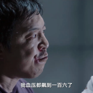 影帝黃渤爆笑演出，陪兒子寫作業寫到暴怒，最後鬧進警察局，家長紛紛表示那就是在演我！