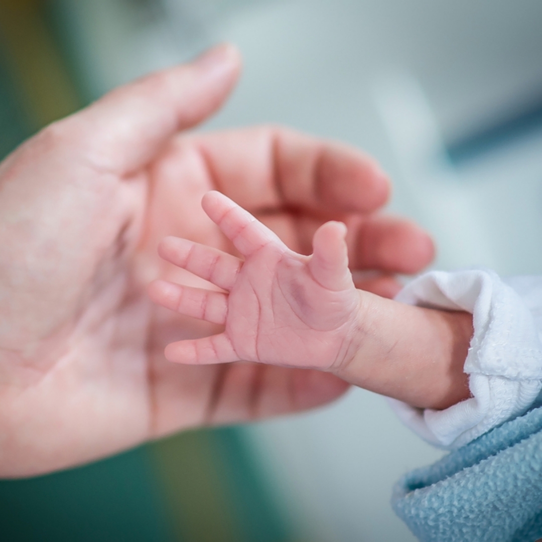 台南5月大男嬰被父母棄屍大排，未接種疫苗遭列管，循線找到卻來不及挽救