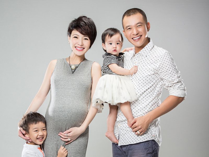 徐小可＆阿Ben：千呼萬喚盼到妳．8月喜迎「白花油」