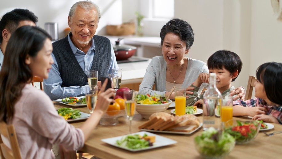 普發一萬再加碼！新竹市每人5000元消費金1月開放領取，家庭紅包提前入袋迎新年