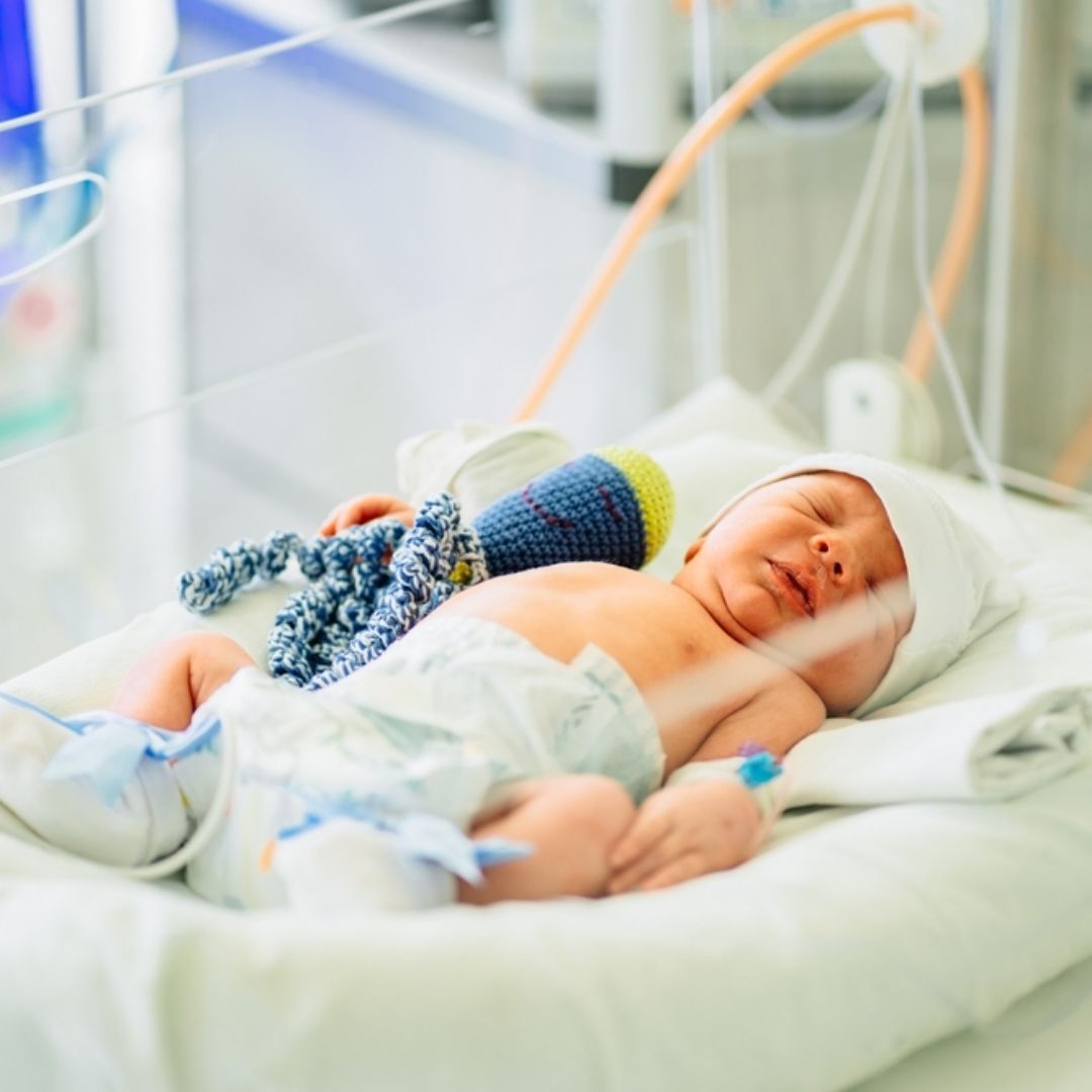 RSV成1歲以下嬰兒重症住院主因，全年流行，專家籲單株抗體納公費接種