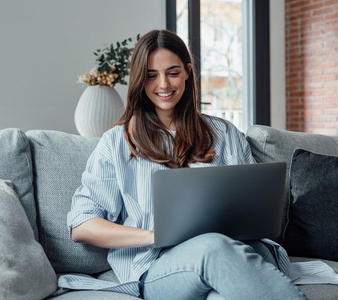 媽媽斜槓新選擇：2026年4種高收入副業，讓你邊顧孩邊賺錢