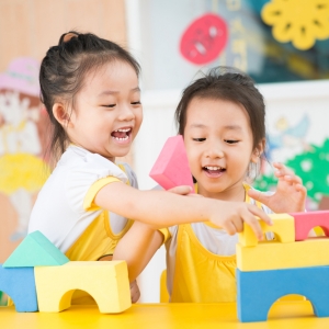 2025 幼兒園入學開跑！收費、補助、參觀重點、挑選6大方向，帶你幫寶貝選一個最安全的學習環境